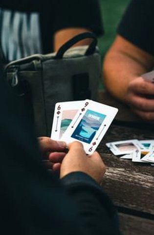 tiến lên F8bet